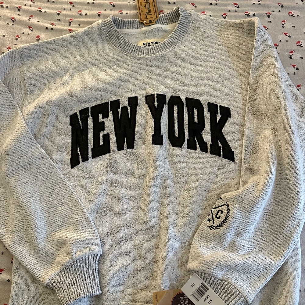 New York Heather Gray Crew Neck Sweater